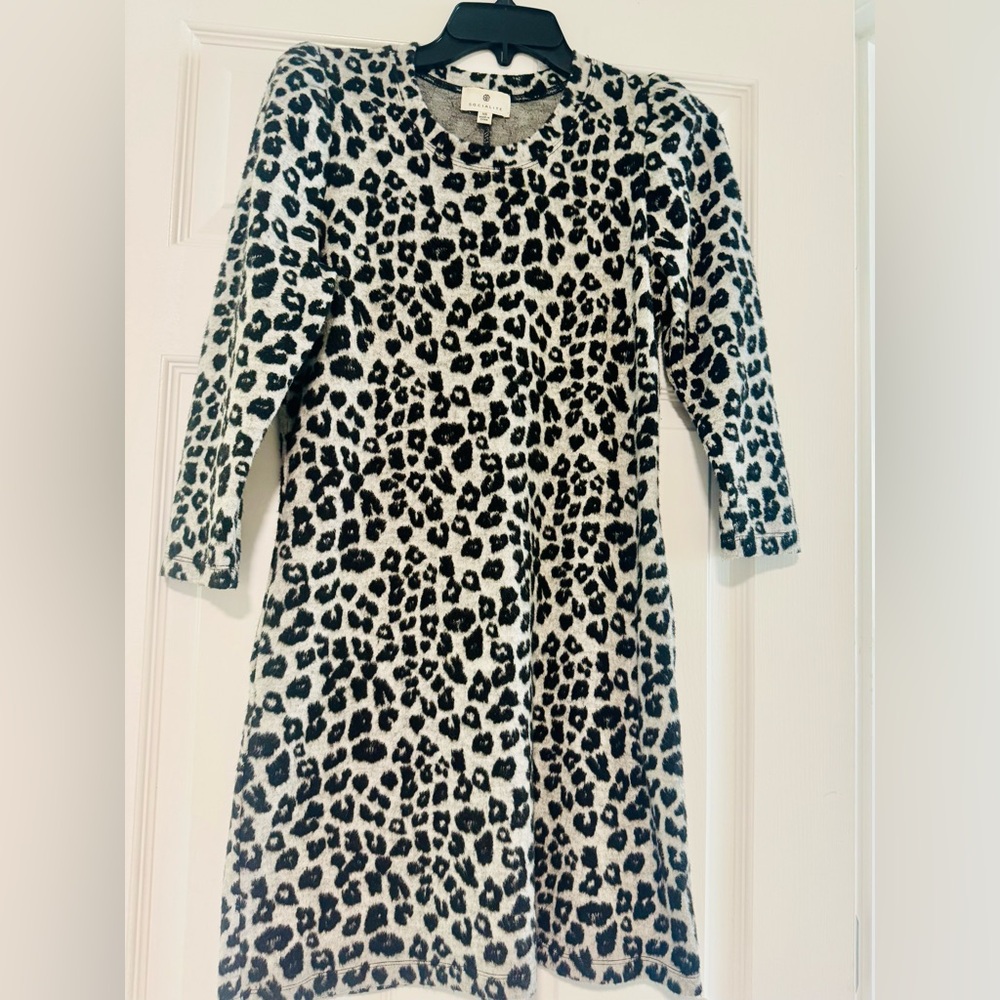 Gray and Black Knit Sweater